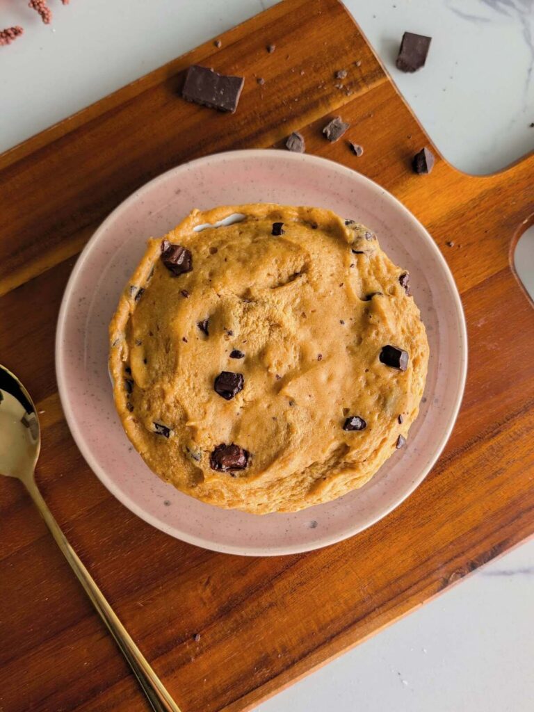 Microwave protein pumpkin mug cake