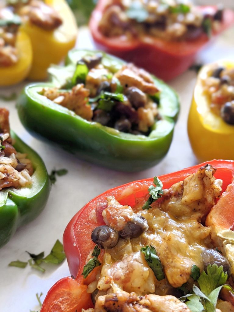 Use this recipe to learn how to make easy and tasty chicken fajita stuffed peppers in the oven and then store them.