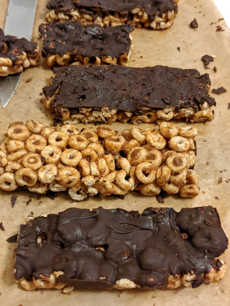 Learn how to make cheerio cereal bars at home with no butter, no marshmallows, no dairy, no corn syrup and no added sugar.