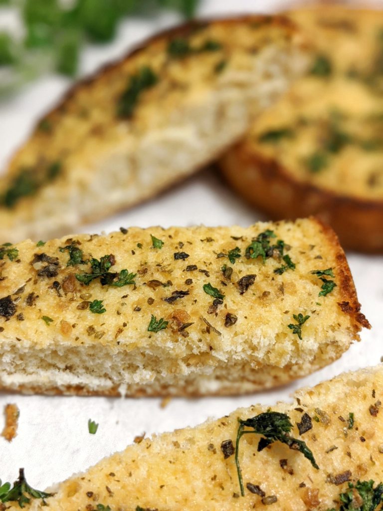 A quick and easy homemade Garlic Bread made with Hamburger Buns! Crunchy, garlicky and buttery, this is the perfect emergency recipe to satisfy your garlic bread cravings.