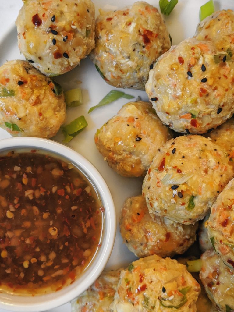 Made with almond flour (or meal) and coconut aminos, these healthy baked chicken vegetable meatballs are low carb, keto-friendly, gluten-free, paleo and whole30 as well!