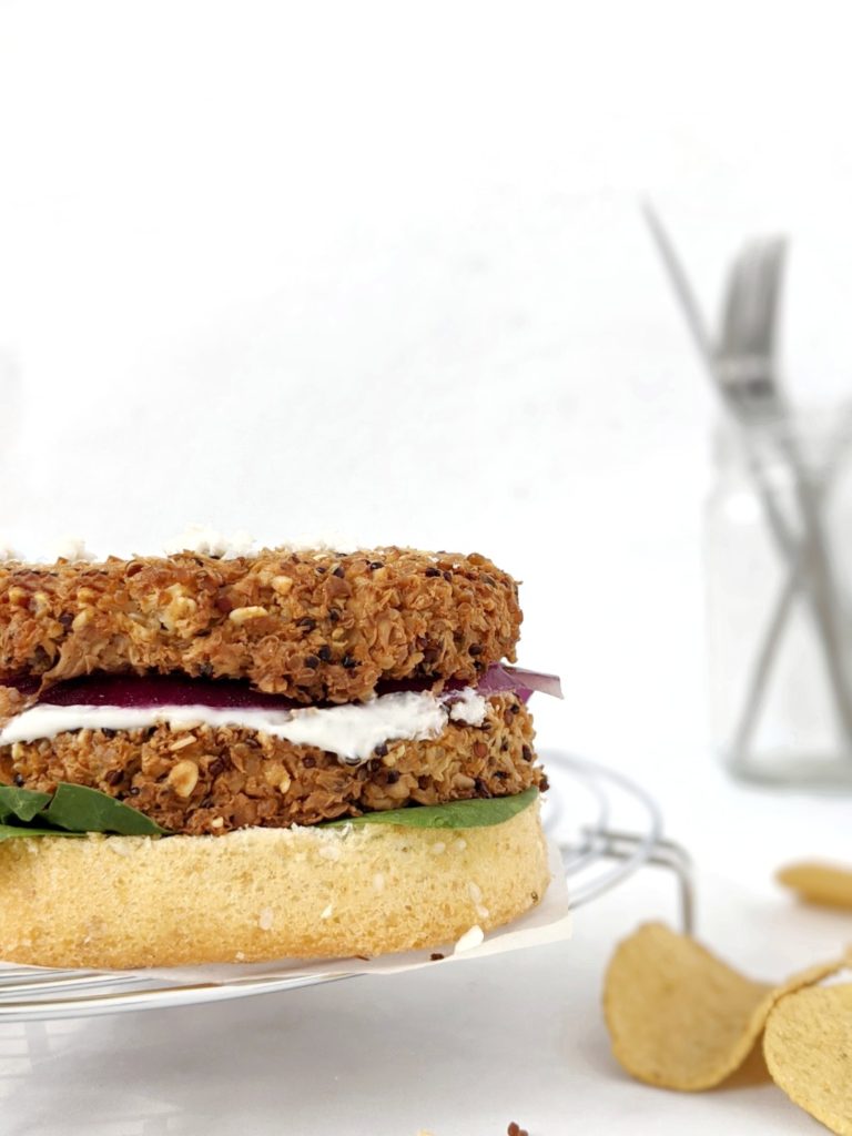 Delicious and nutritious Roasted Cauliflower Quinoa Burgers loaded with all the spices. Held together with oats, this gluten free cauliflower burger also makes for a healthy meal prep option.