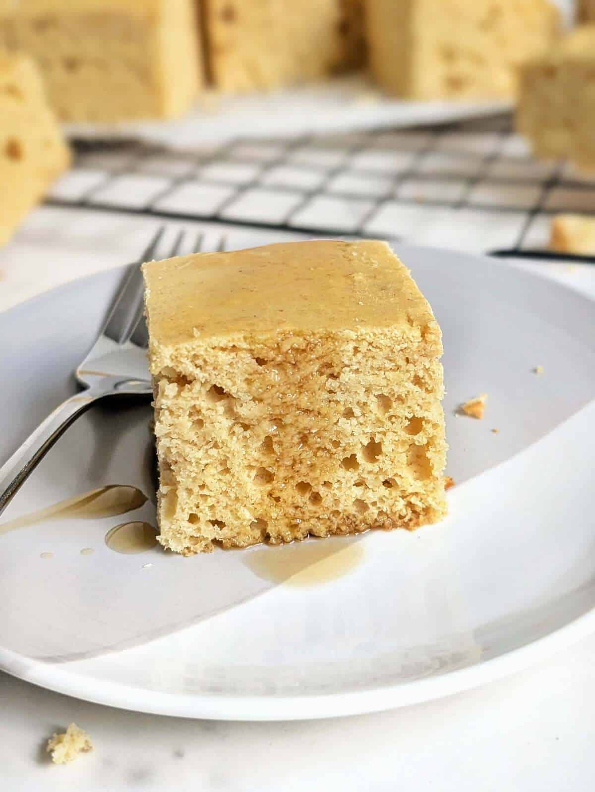A skinny High Protein Cornbread recipe to pair with chili or bring to Thanksgiving. It’s healthy with protein powder and Greek yogurt, and no sugar either!