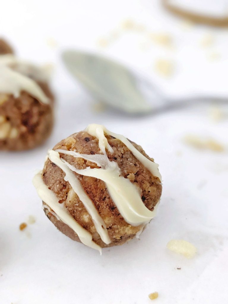 Crunchy and chewy Caramel Protein Balls with almond butter and crunchy cereal. Salted Caramel and almond protein balls are sweetened with protein power and use almond flour; A gluten free and vegan energy ball recipe!