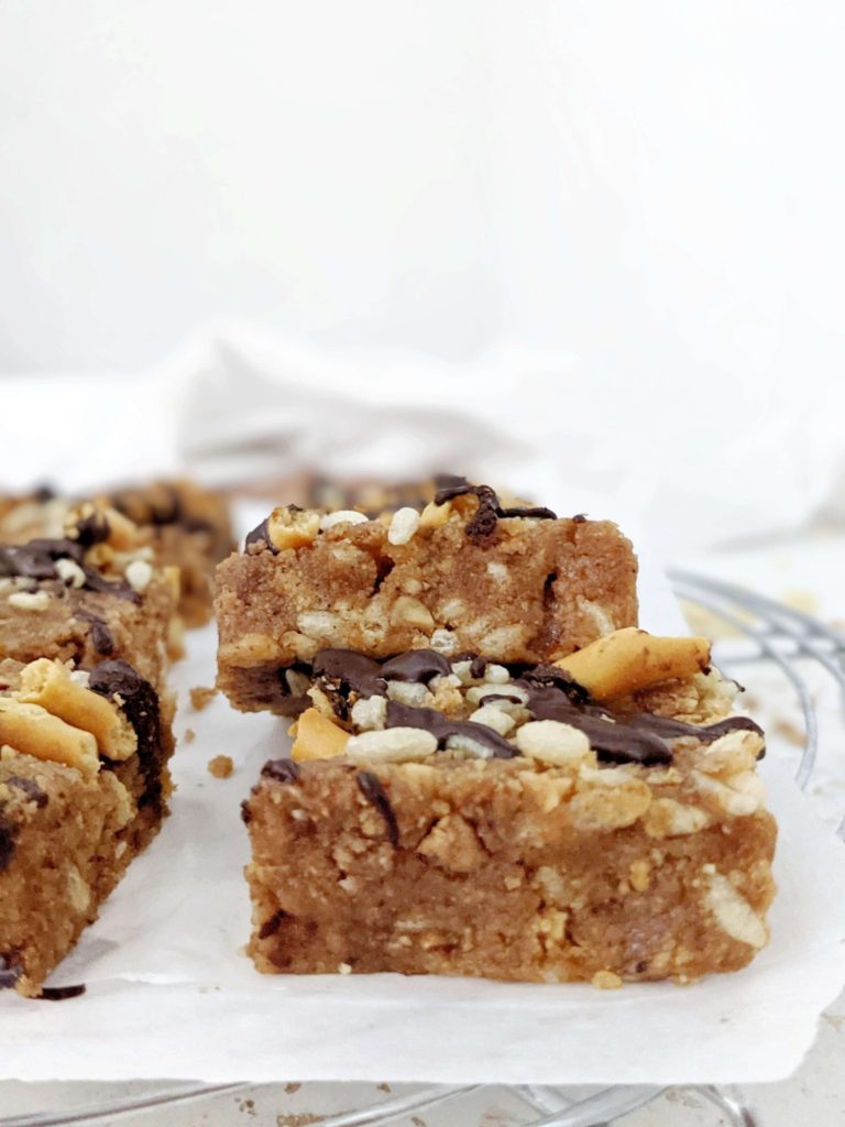 Soft and fudgy No Bake Protein Blondies with rich almond butter flavor and perfect sweetness from protein powder. With no baking involved, these protein powder blondie squares are a great quick fix healthy dessert; Sugar free, gluten free and low carb too.