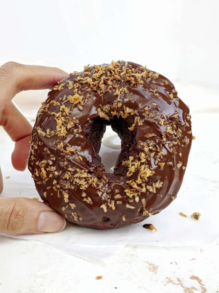 A rich, decadent, fluffy Single Serve Chocolate Protein Donut with just 5 ingredients, and baked to perfection. Single serving chocolate donut for one uses protein powder and greek yogurt for a healthy protein doughnut recipe!