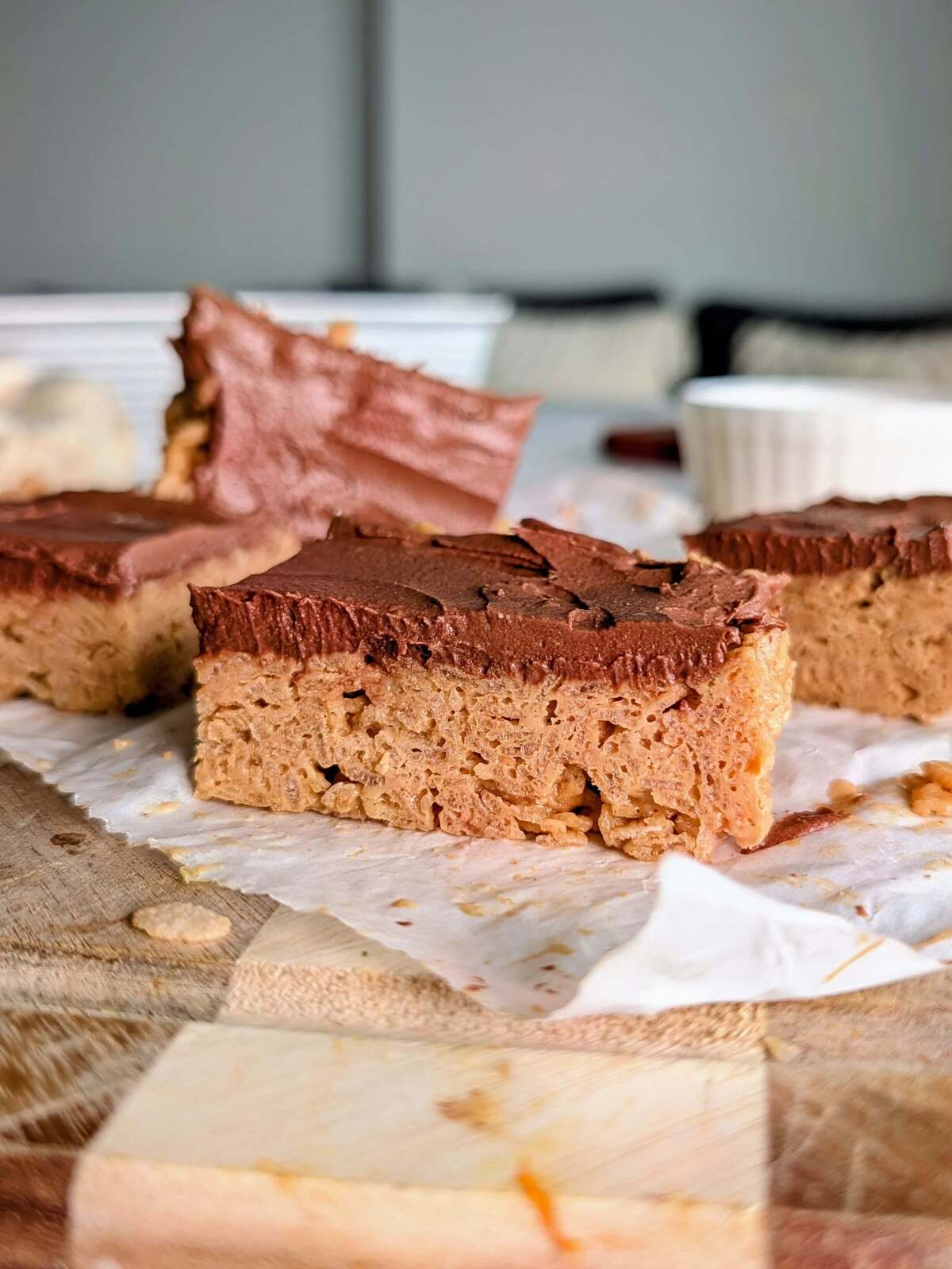 Protein rice krispies no marshmallows - 14g of protein, 154 calories, with a peanut butter flavor and chocolate ganache on top. No sticky marshmallow mess, no sugar crash, and honestly way more satisfying than the original.
