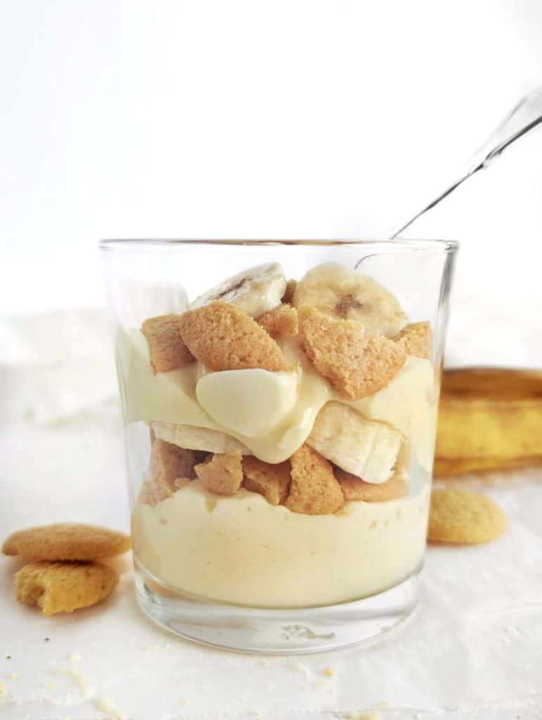 Healthy Protein Banana Pudding with layers of protein powder custard, sugar free vanilla waters and fresh banana. This banana cream pudding is an easy, healthy, no bake recipe without condensed milk or any added sugar.