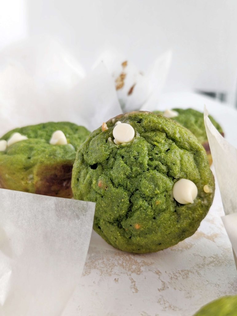 Easy and healthy Spinach Protein Muffins for a nutritious breakfast or post workout treat. These green smoothie muffins recipe uses protein powder, Greek yogurt and applesauce, and has no oil or butter!