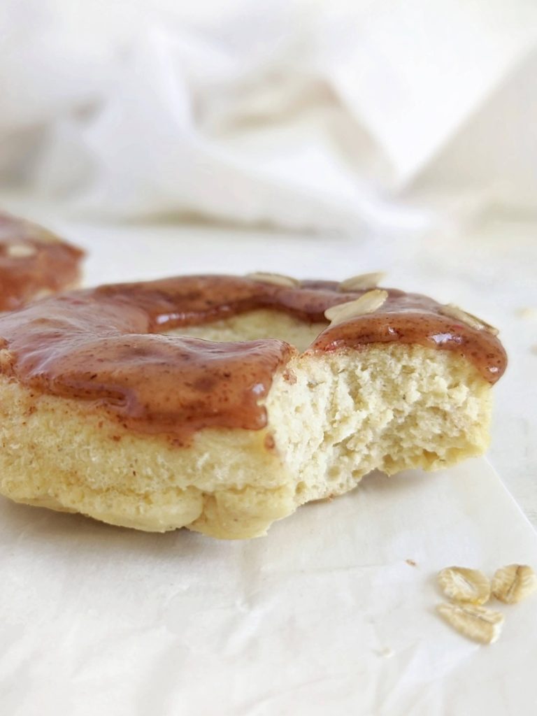 Easy Oatmeal Protein Donuts made with just 6 ingredients, in a blender! Healthy oat protein donuts use protein powder for sweetness and are gluten free, sugar free and low fat too.