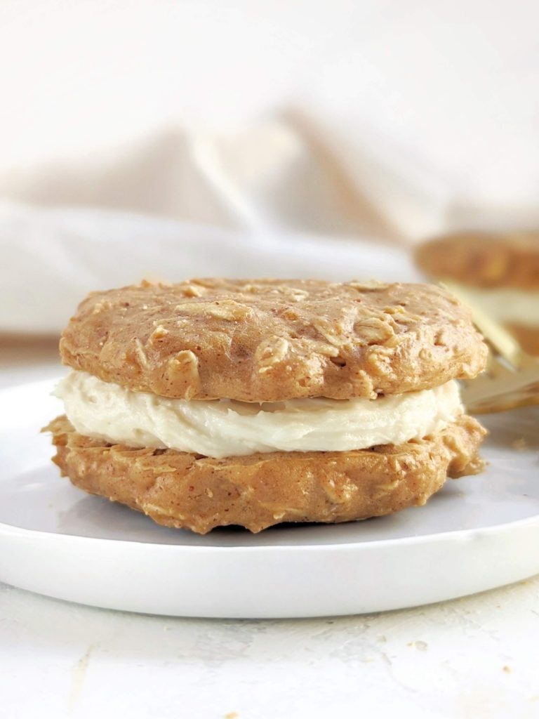 Spot on Protein Oatmeal Cream Pies for a healthy copycat of Little Debbies! Healthy homemade oatmeal cream pies are low fat, lower carb and sugar free too. A great high-protein treat.