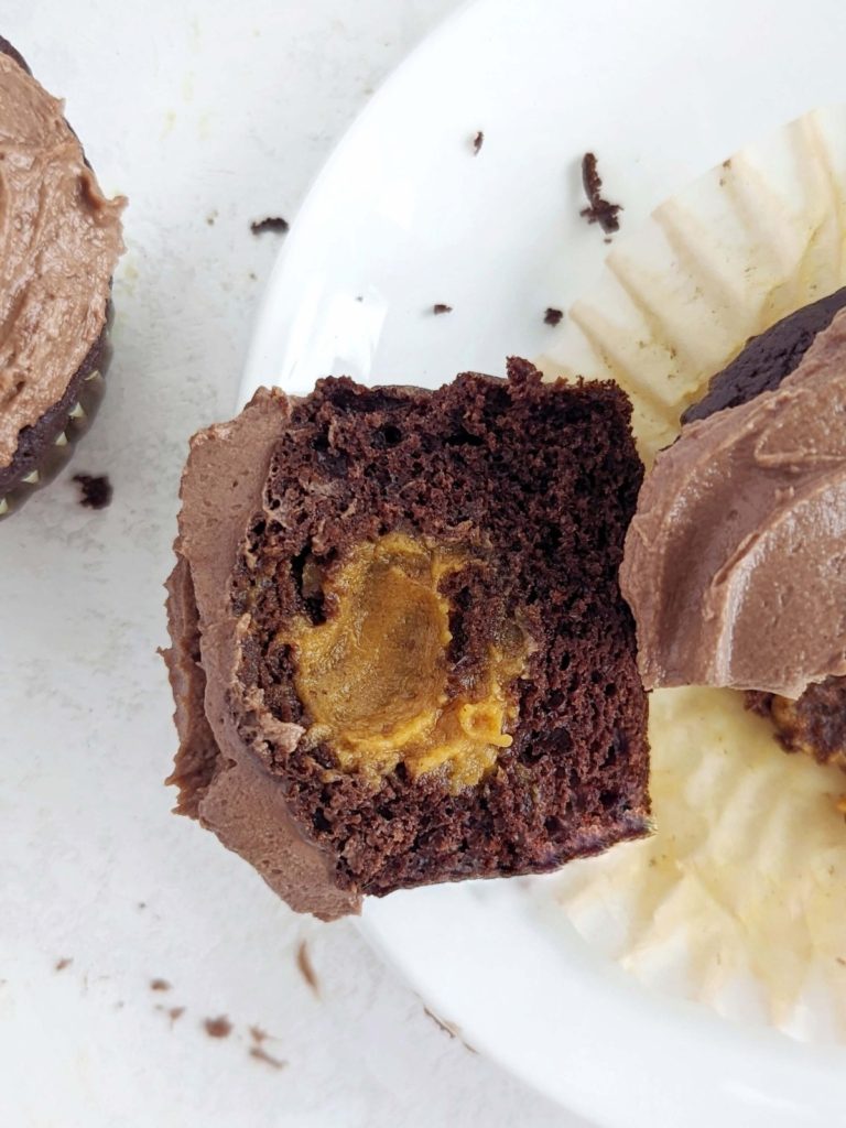Chocolate Pumpkin Protein Cupcakes with a protein pumpkin filling and protein chocolate frosting! Full of pumpkin spice flavor, these cupcakes are healthy, low fat and sugar-free too.