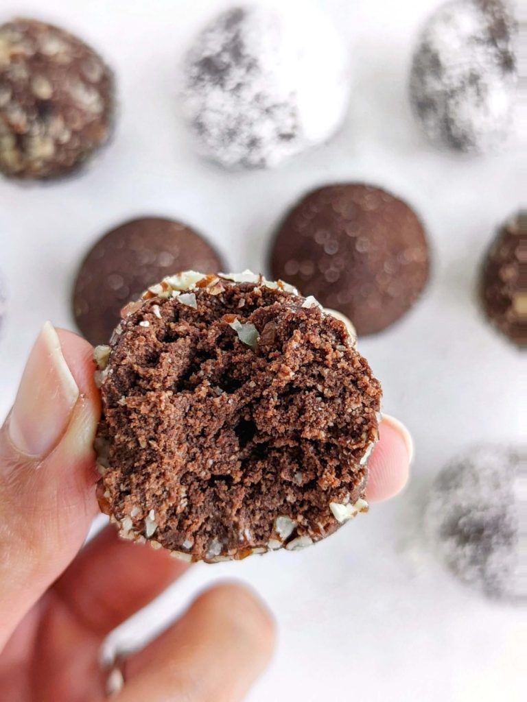 Baileys Protein Truffles for a healthy holiday treat! Baileys chocolate protein bites use protein powder for sweetness and are gluten free too.