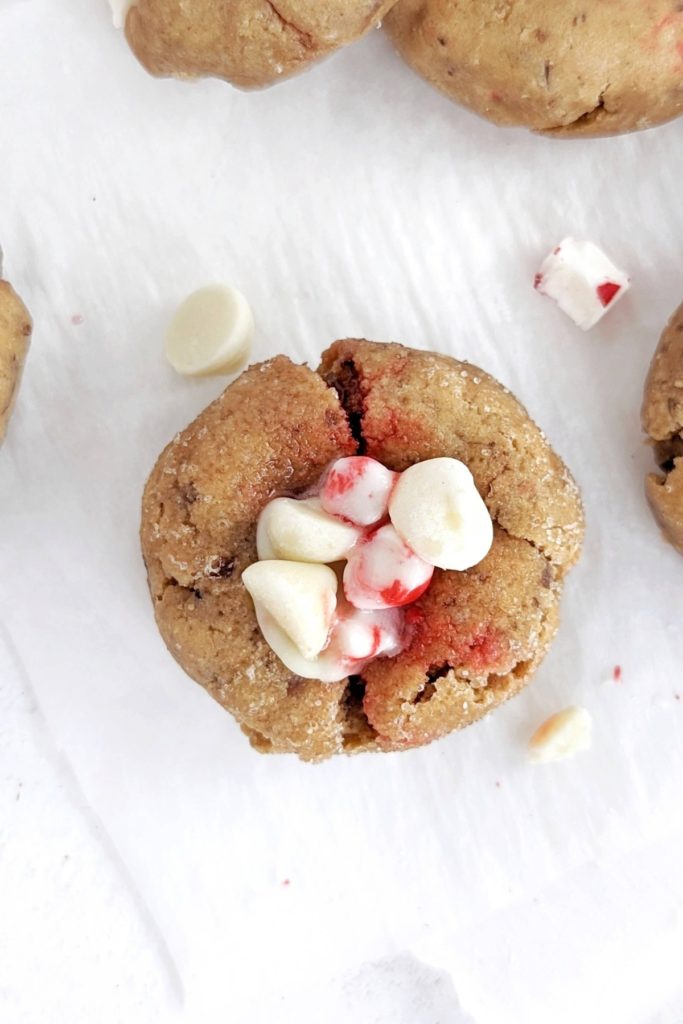 Unexpectedly good Peanut Butter Peppermint Protein Cookies for a rich and refreshing Christmas sweet. Healthy PB peppermint cookies use protein powder, applesauce and peppermint-flavored peanut butter for an extra flavorful recipe! 