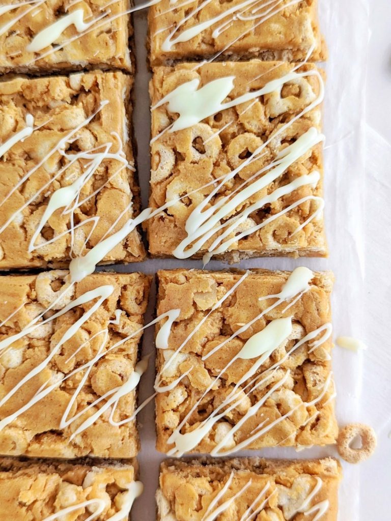 Honey Peanut Butter Protein Bars are the perfect snack for on-the-go. Layered bars with cheerios, peanut butter, peanut butter powder and honey, are high protein, low sugar, lower fat and healthy too!