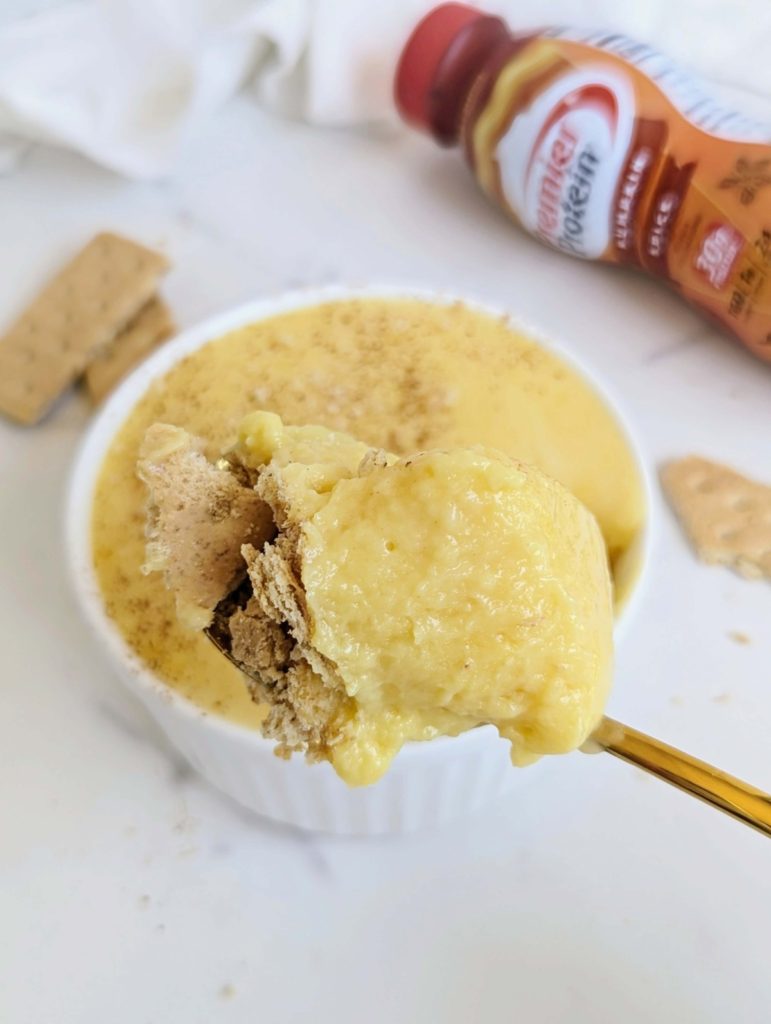Beautiful Pumpkin Spice Protein Pudding Pie with just 3 ingredients! Healthy pumpkin spice protein pudding is easy, healthy and takes just 2 minutes to make.