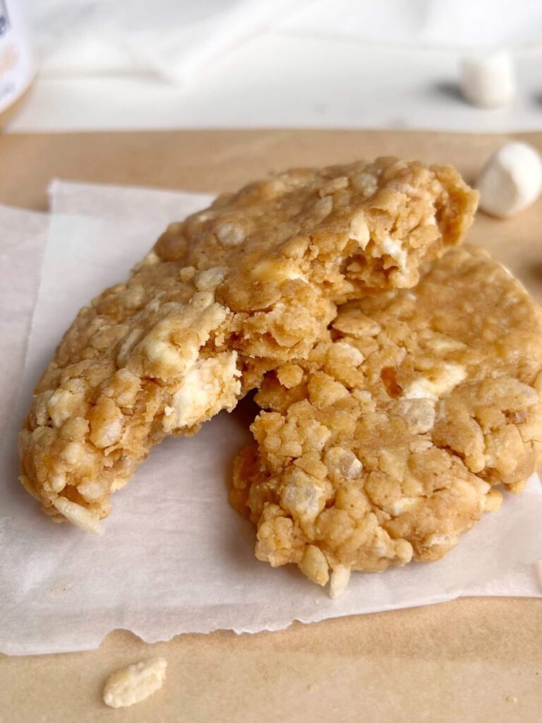 No Bake Rice Krispie Protein Cookie recipe for one made in 5 minutes! This healthy rice krispie treat cookie uses protein powder and peanut butter powder for an extra boost of protein and flavor.