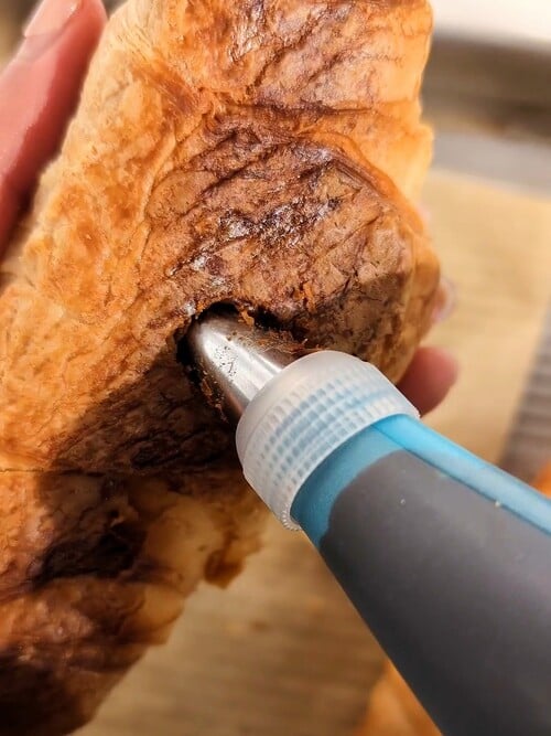 fill croissants