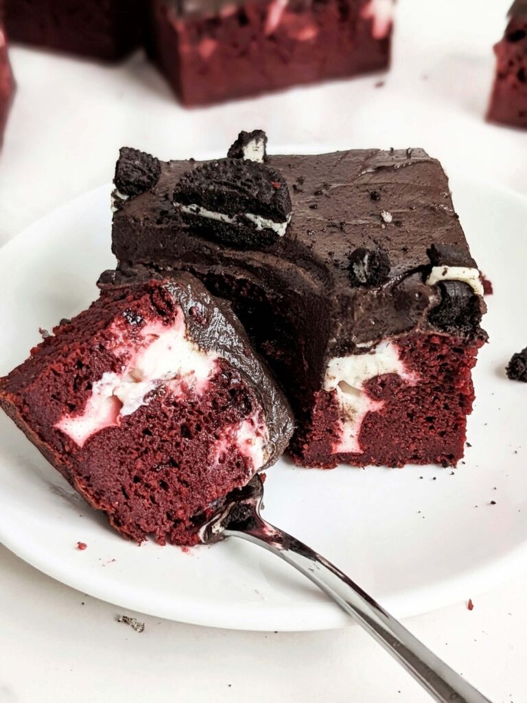Oreo Red Velvet Protein Cake is truly the best healthy indulgence for Valentine’s Day! A high protein, low fat, low sugar and low calorie mashup of Red Velvet, Cookies and Cream and Cake in one.