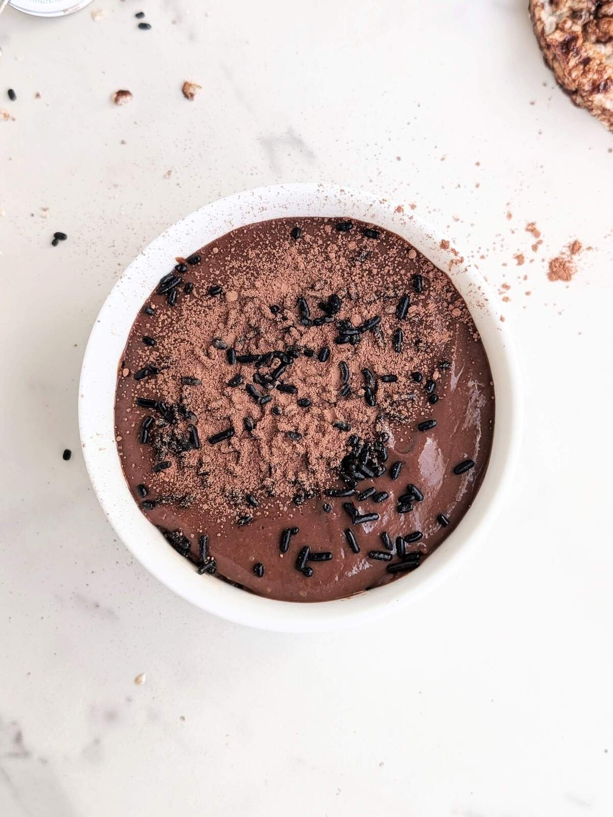 Rice Cake Chocolate Cake is an game-changer with 48g protein for anyone seeking healthy treat. It’s a no bake chocolate cake made with rice cakes, protein powder and 2 more ingredients; No sugar, but just as delicious.